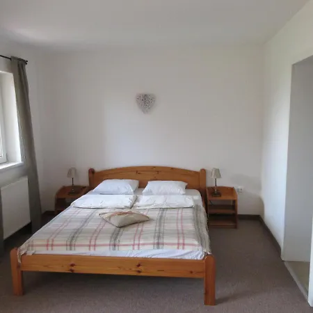 Mediterran Vendeghaz 3*